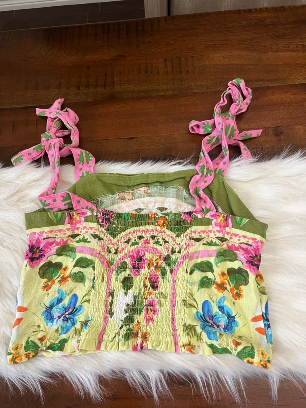 Rose + Olive Floral Tie Strap Smocked Crop Top Boho Resort S - Picture 4 of 4